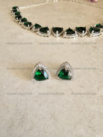 Load image into Gallery viewer, Matrix Emerald Necklace Set
