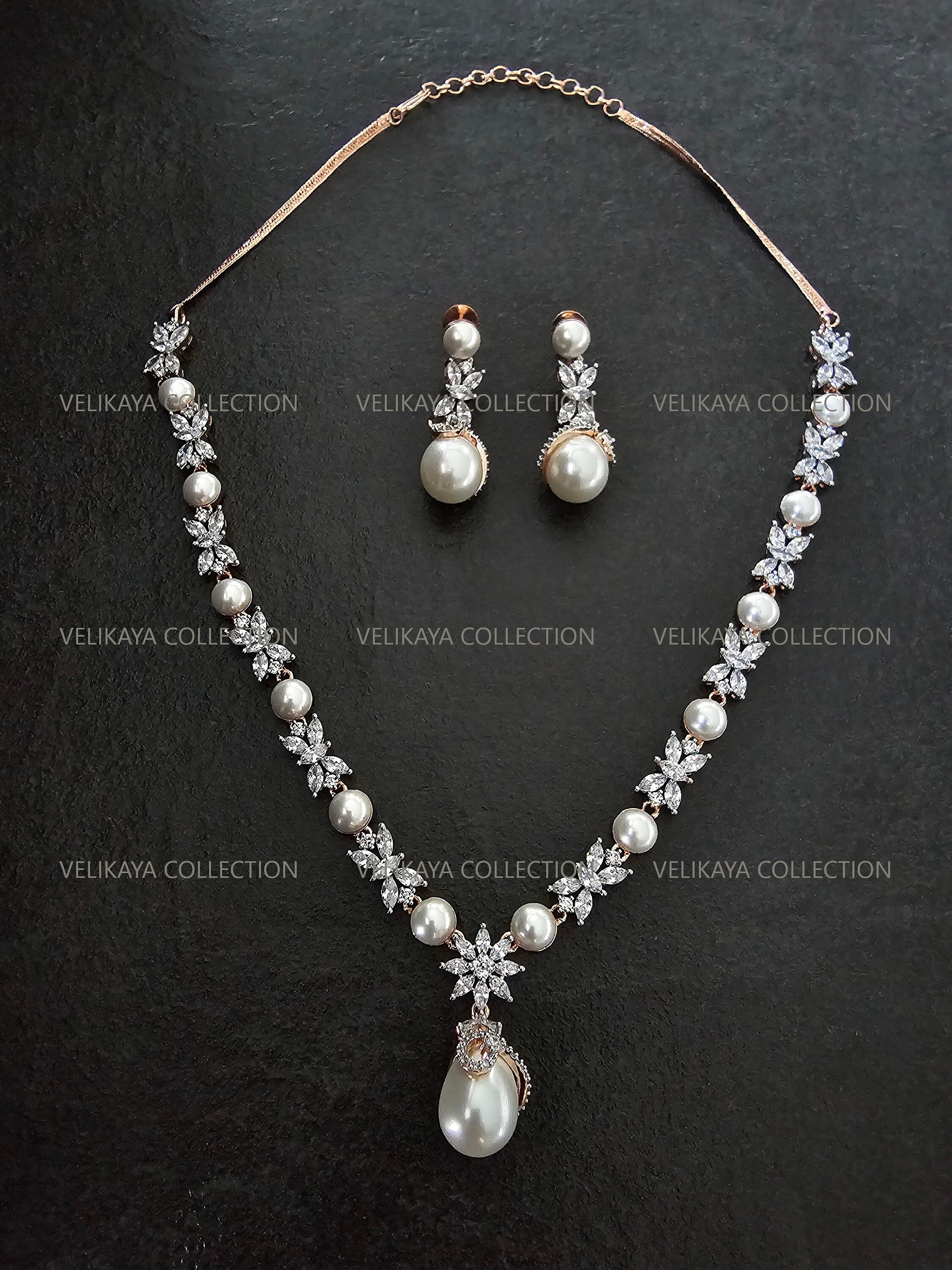 Victorian Pearl Necklace & Earrings Set. Indian Jewelry. Swarovski necklace and earrings set.