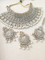 Load image into Gallery viewer, Nyka White Pakistani Bridal Necklace Chaandbali Tikka
