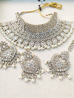 Load image into Gallery viewer, Nyka White Pakistani Bridal Necklace Chaandbali Tikka
