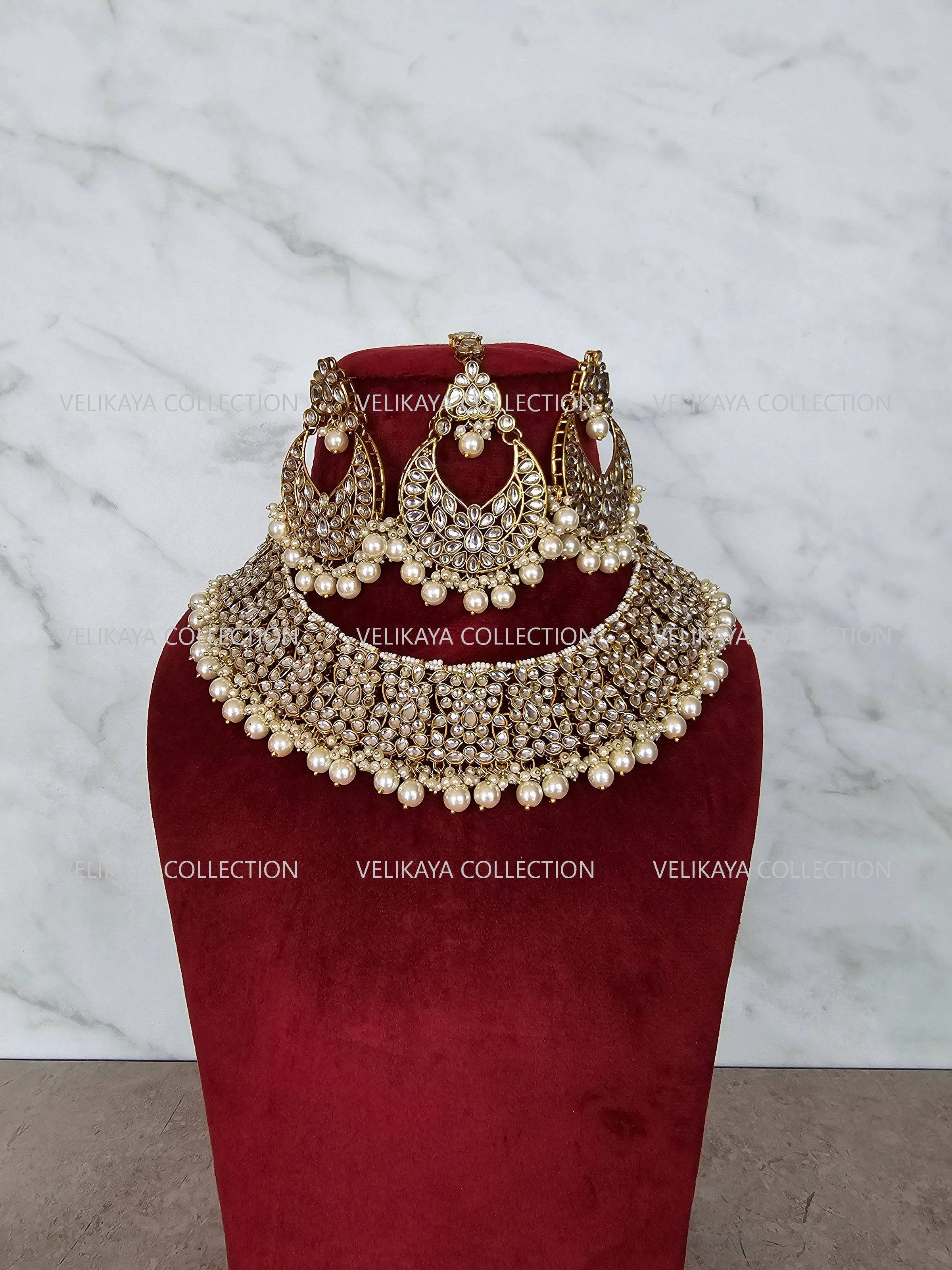 White Kundan Necklace with Chandbali Earrings & Tikka