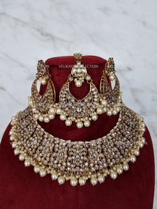 White Kundan Necklace with Chandbali Earrings & Tikka