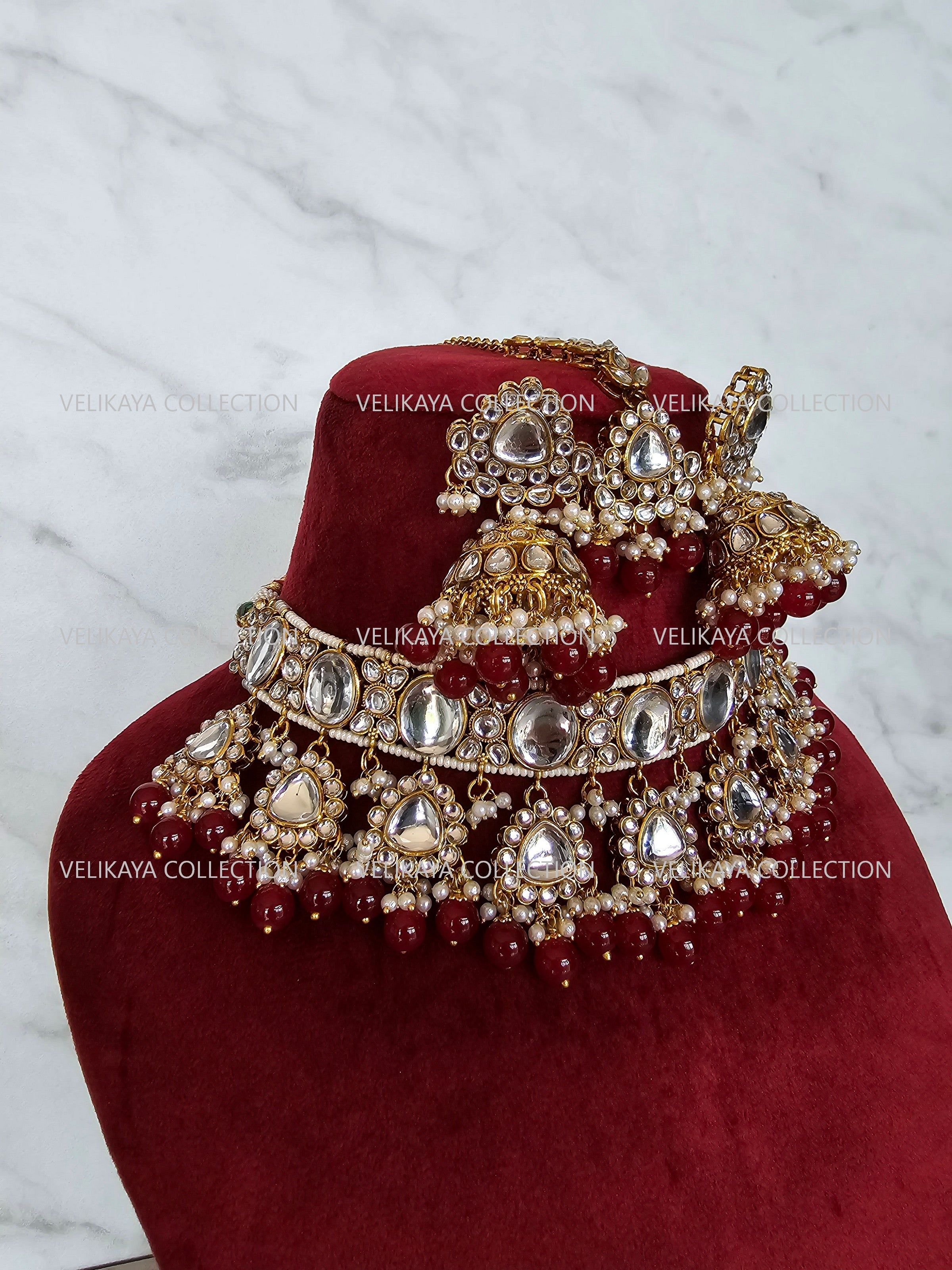 Suhani Choker Necklace Set in Maroon