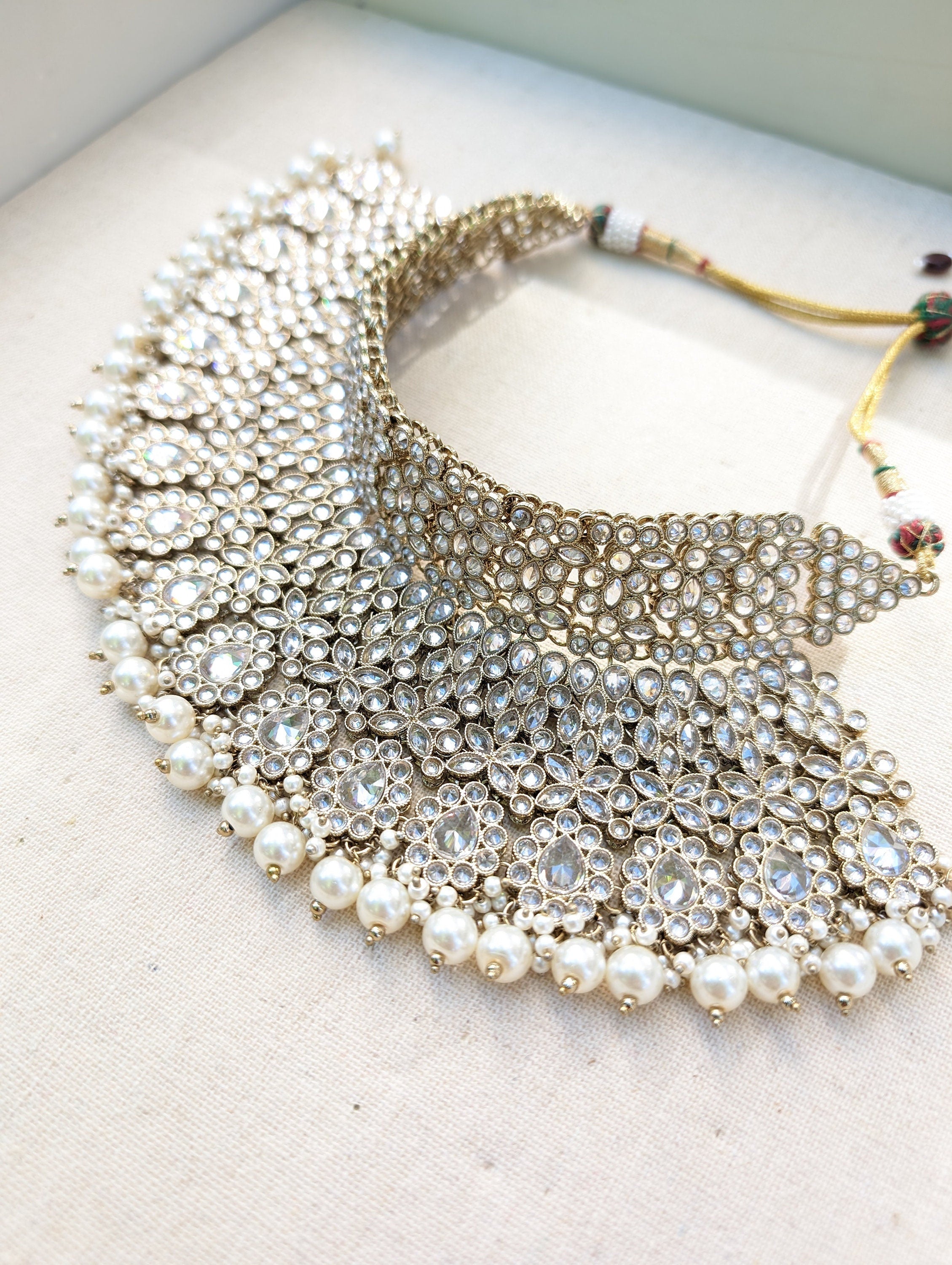 Nyka White Pakistani Bridal Necklace Chaandbali Tikka