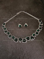 Load image into Gallery viewer, Matrix Emerald Necklace Set
