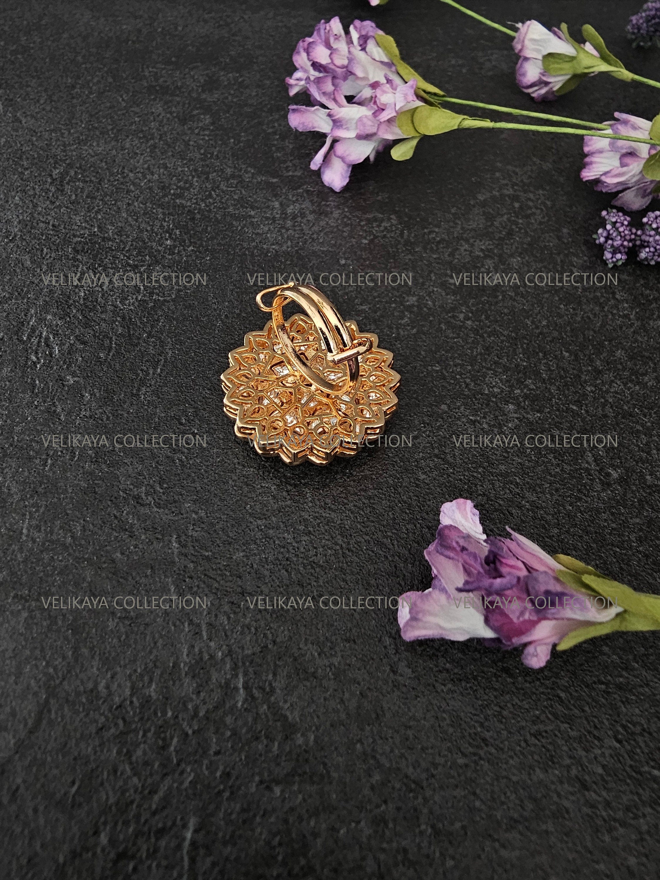 Gold Star Kundan Ring
