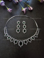 Load image into Gallery viewer, Victoria Emerald Green CZ Diamond Necklace Set
