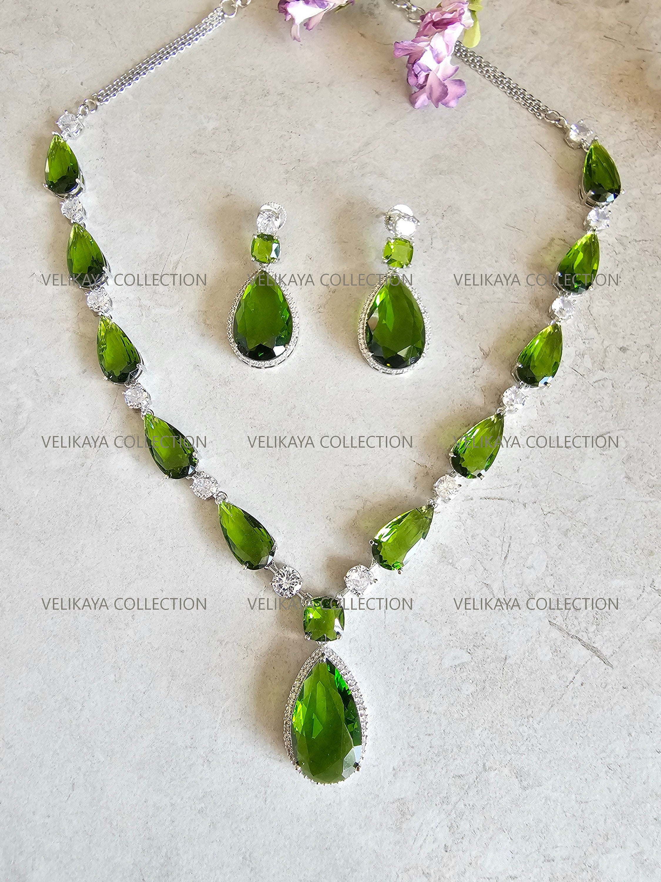 Venus Green Crystal Necklace Set