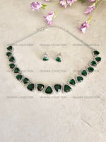 Load image into Gallery viewer, Matrix Emerald Necklace Set
