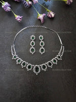 Load image into Gallery viewer, Victoria Emerald Green CZ Diamond Necklace Set
