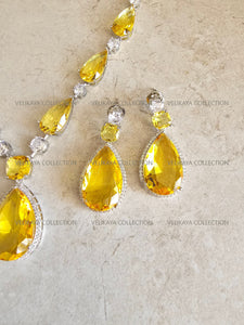 Venus Yellow Crystal Necklace Set