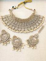 Load image into Gallery viewer, Gold necklace set with chandbali earrings and tikka. Polki choker necklace set. Indian wedding jewelry. Pakistani wedding jewelry. Bollywood necklace set. Punjabi jewelry set. Kundan necklace jhumka. Antique gold-plated necklace. Champagne stones.
