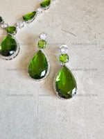 Load image into Gallery viewer, Venus Green Crystal Necklace Set
