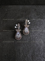 Load image into Gallery viewer, Dual Tone Leaf Earrings With Clear AD Stones
