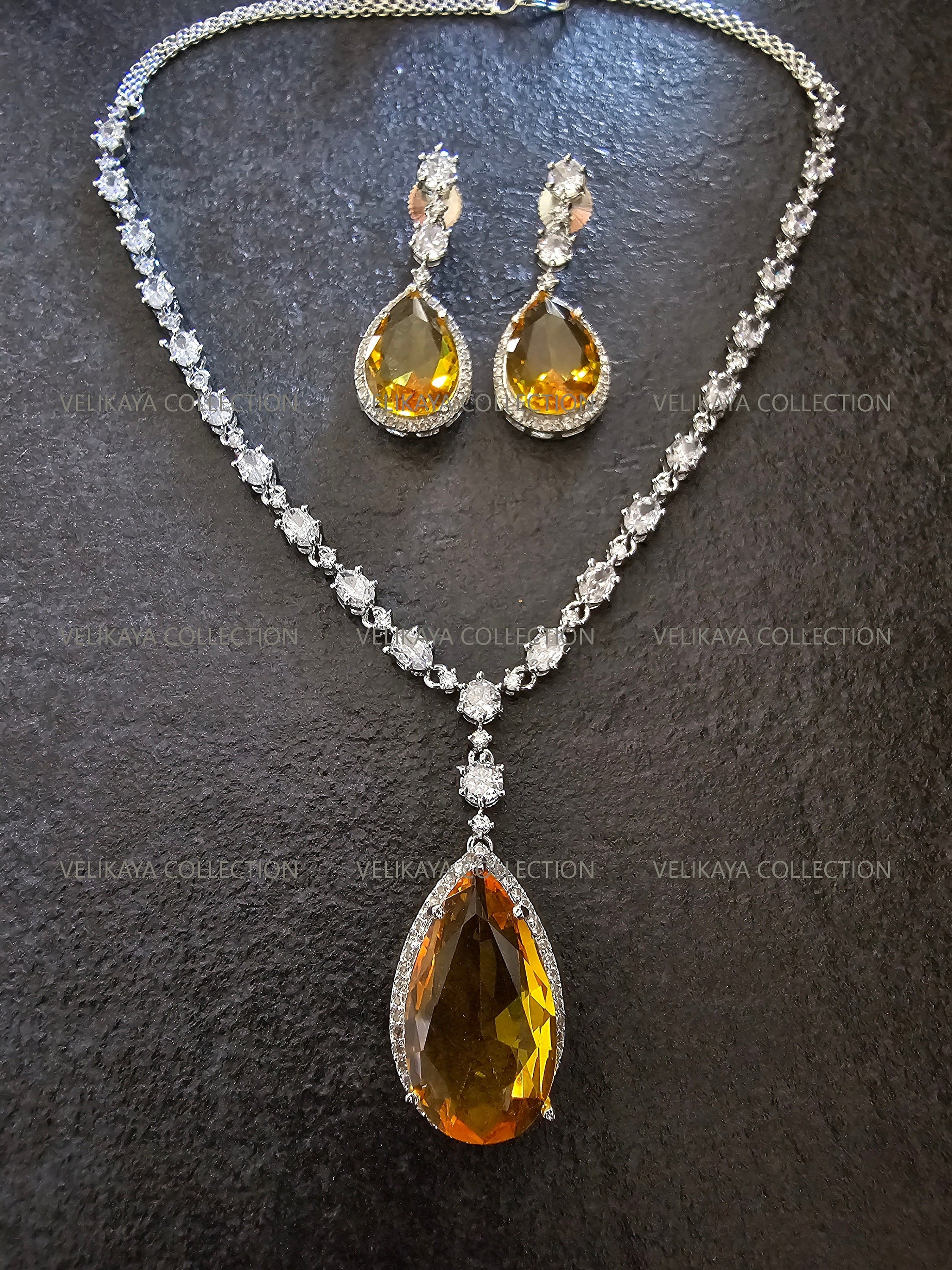 Mila CZ Diamond Pendant Necklace Set in Yellow