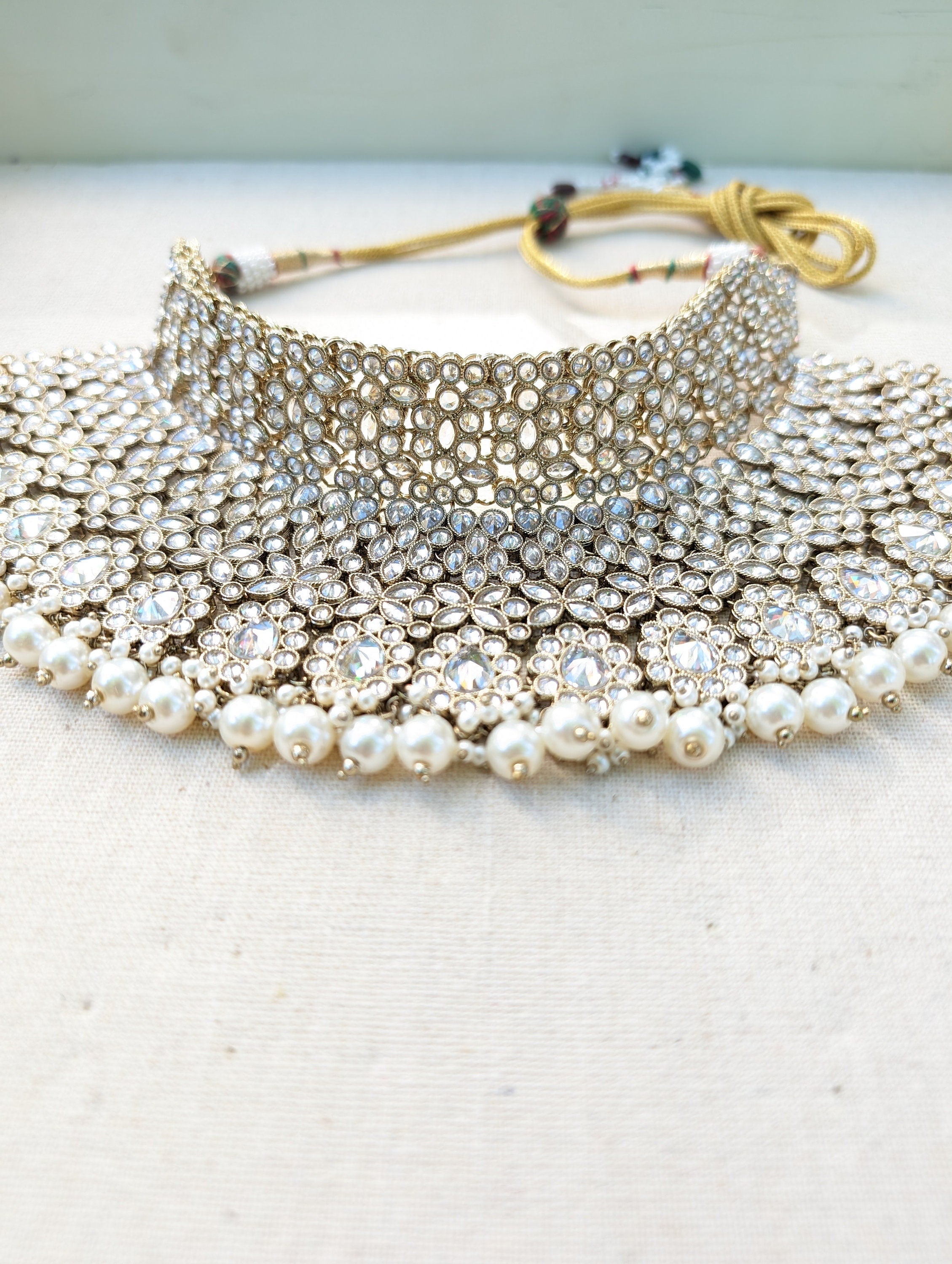 Nyka White Pakistani Bridal Necklace Chaandbali Tikka