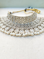 Load image into Gallery viewer, Nyka White Pakistani Bridal Necklace Chaandbali Tikka
