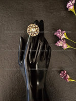 Load image into Gallery viewer, Gold Kundan AD Rings
