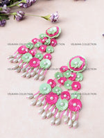 Load image into Gallery viewer, Flower Beaded Earrings
