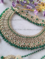 Load image into Gallery viewer, Ada - Green Wedding Necklace Jhumkas Tikka and Pasa
