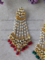 Load image into Gallery viewer, Raveena Gold Plated Premium Kundan Pasa in RED
