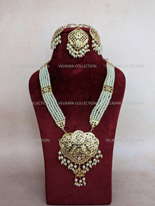 Heer Long Jadau Necklace Earrings Tikka