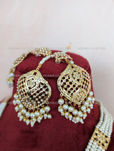 Heer Long Jadau Necklace Earrings Tikka