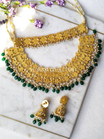 Load image into Gallery viewer, Pachi Kundan Choker Necklace with Jhumkas &amp; Mathapatti
