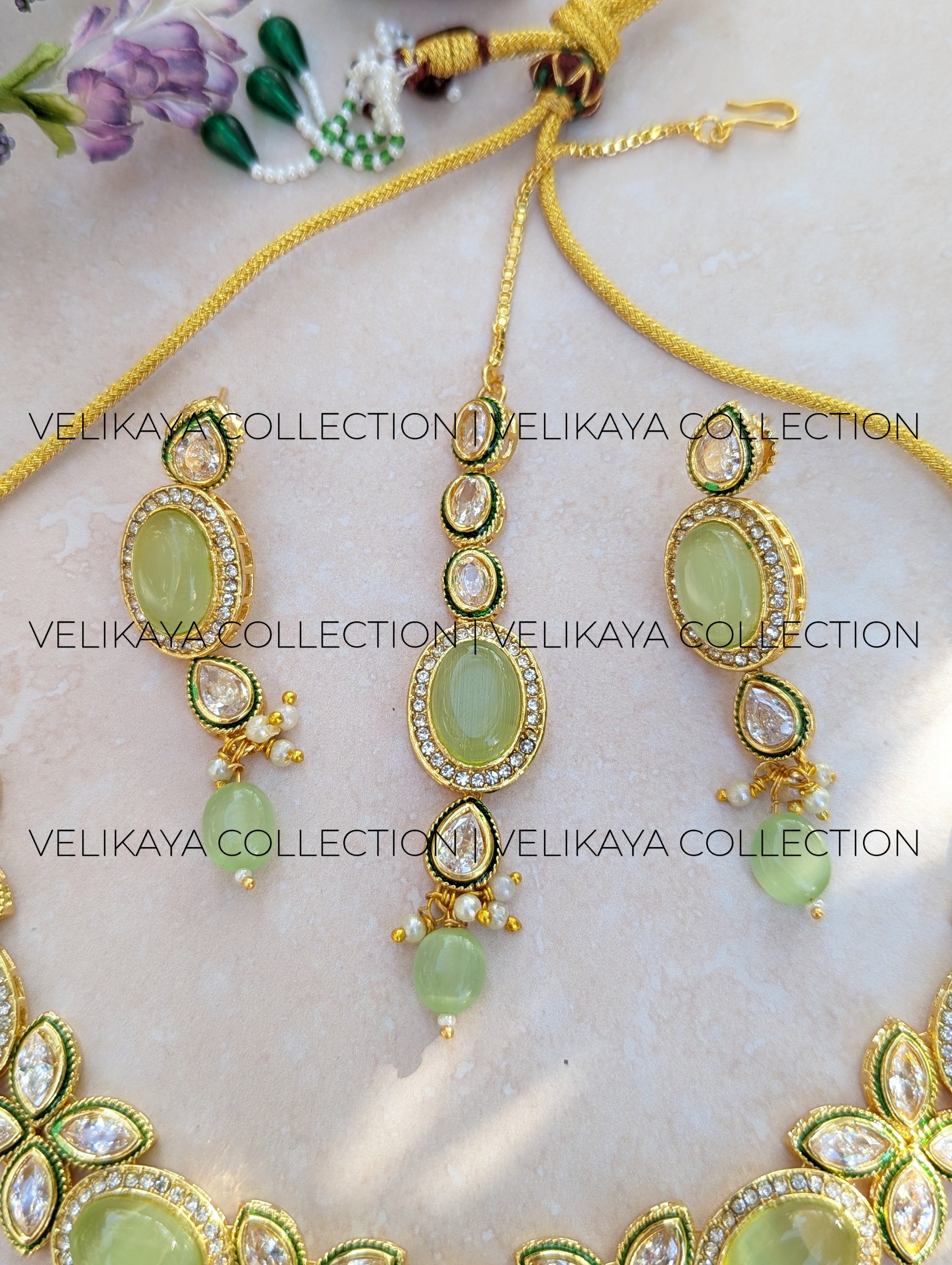 Sanya Mint Kundan Choker Necklace Earrings Tikka