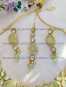 Sanya Mint Kundan Choker Necklace Earrings Tikka