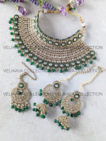 Load image into Gallery viewer, Myra - Emerald Green Polki Bridal Necklace Earrings Tikka
