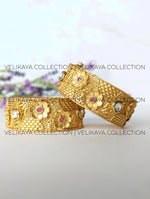 Load image into Gallery viewer, Gul Gold Plated Wedding Bracelet
